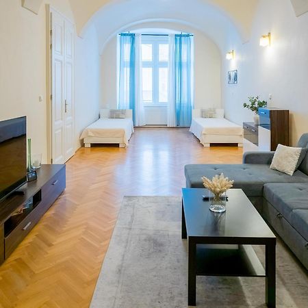 Luxury Vincents Apartments Košice Exterior foto