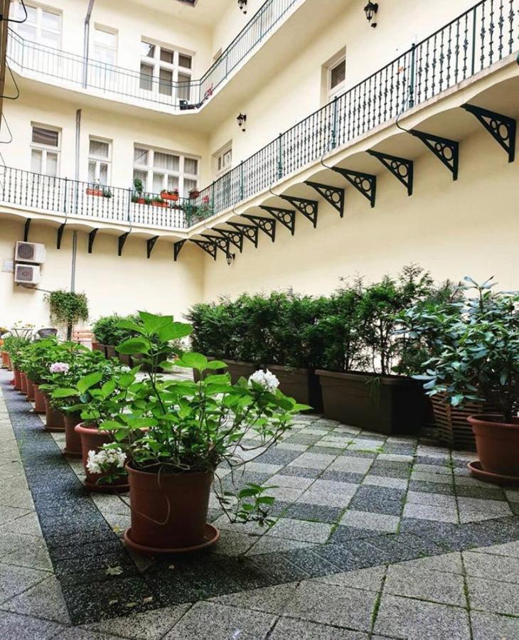 Luxury Vincents Apartments Košice Exterior foto