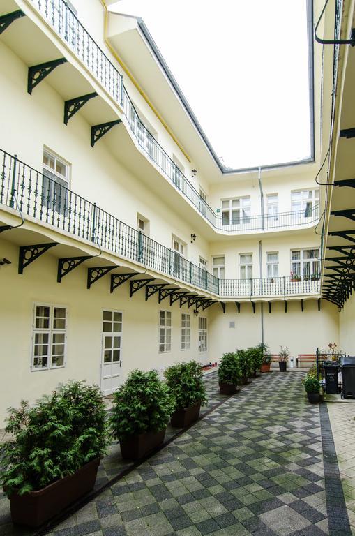 Luxury Vincents Apartments Košice Exterior foto